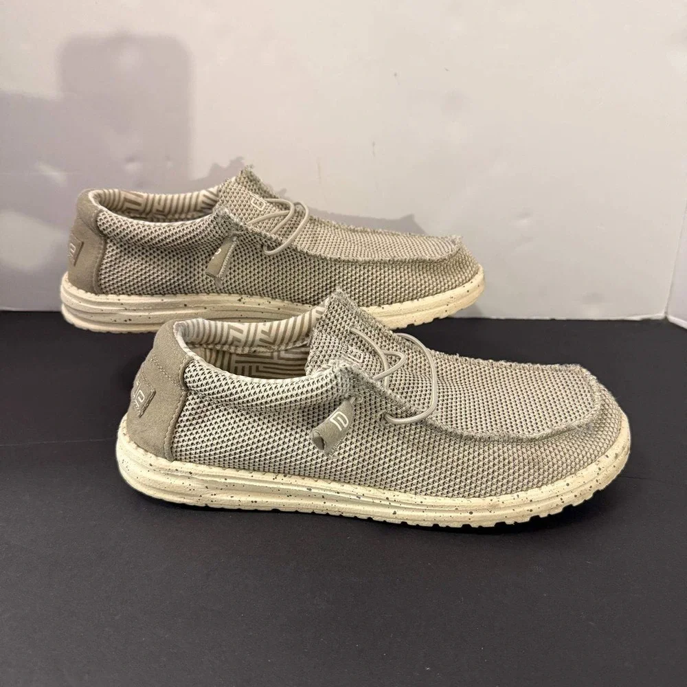 Hey Dude Wally Sox Ash Mens Slip On Loafers Sneakers Gray US 8